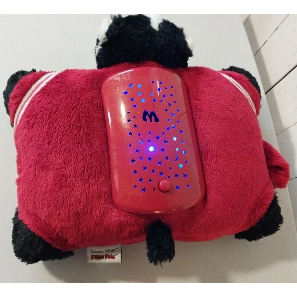 UW Madison Bucky Badger Pillow Pets Dream Lites Plush Stuffed Animal Soft Toy